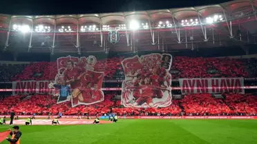 Koreografi sırasında tribün görüntüsü