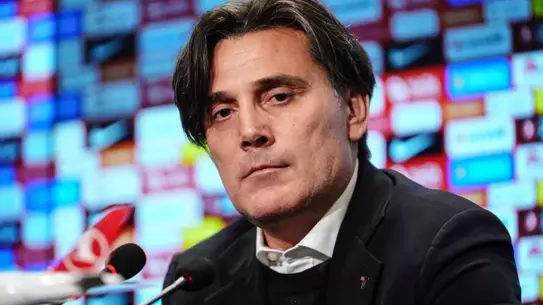 Montella'ya Rumen Gazetecilerin Sınavı: Play‑off Finalinde Yenilirse Görevi Bırakır mı?