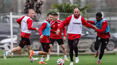 Samsunspor futbolcuları antrenmanda