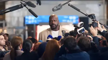Shaquille O'Neal Turkcell 5G reklam filminden bir kare