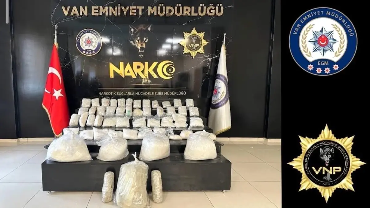 Van'ın Edremit İlçesinde Büyük Uyuşturucu Operasyonu: 90 Kilogram Metamfetamin ve Skunk Ele Geçirildi