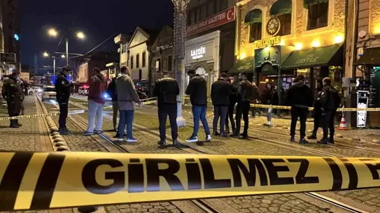 İzmit’te Gece Yarısı Silahlı Saldırısı: 2 Ölü, 4 Yaralı
