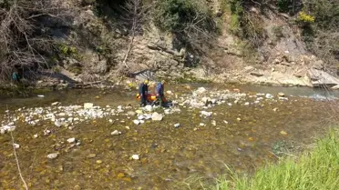 Zonguldak'ta 150 Metre Yüksekten Düşen Kadın Sağlık Ekibiyle Hastaneye Kaldırıldı