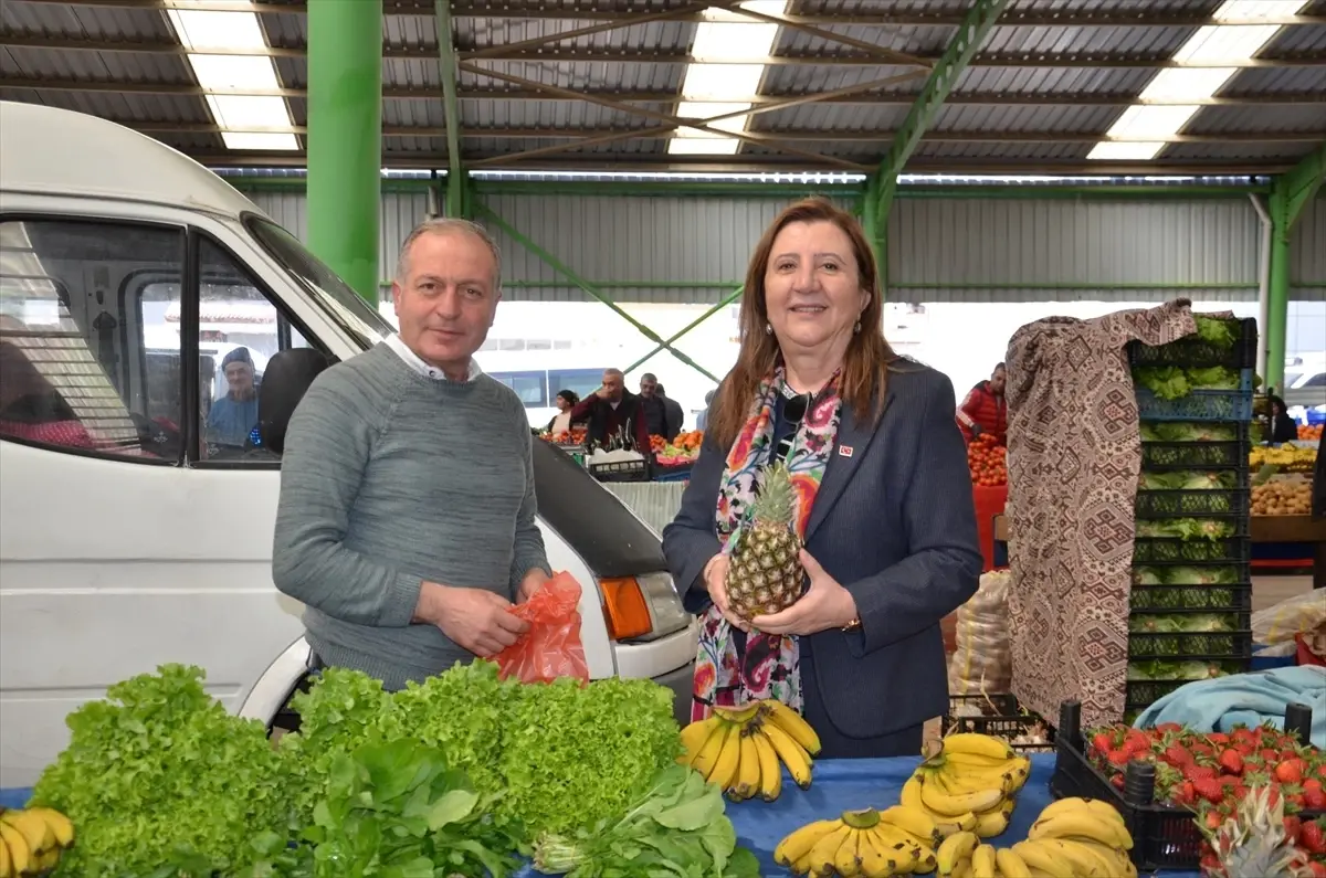 Ziyaretinde Gümüşhacıköy'ün Canlı Atmosferi: Belediye Başkanı Özyol'dan Esnafla Buluşma