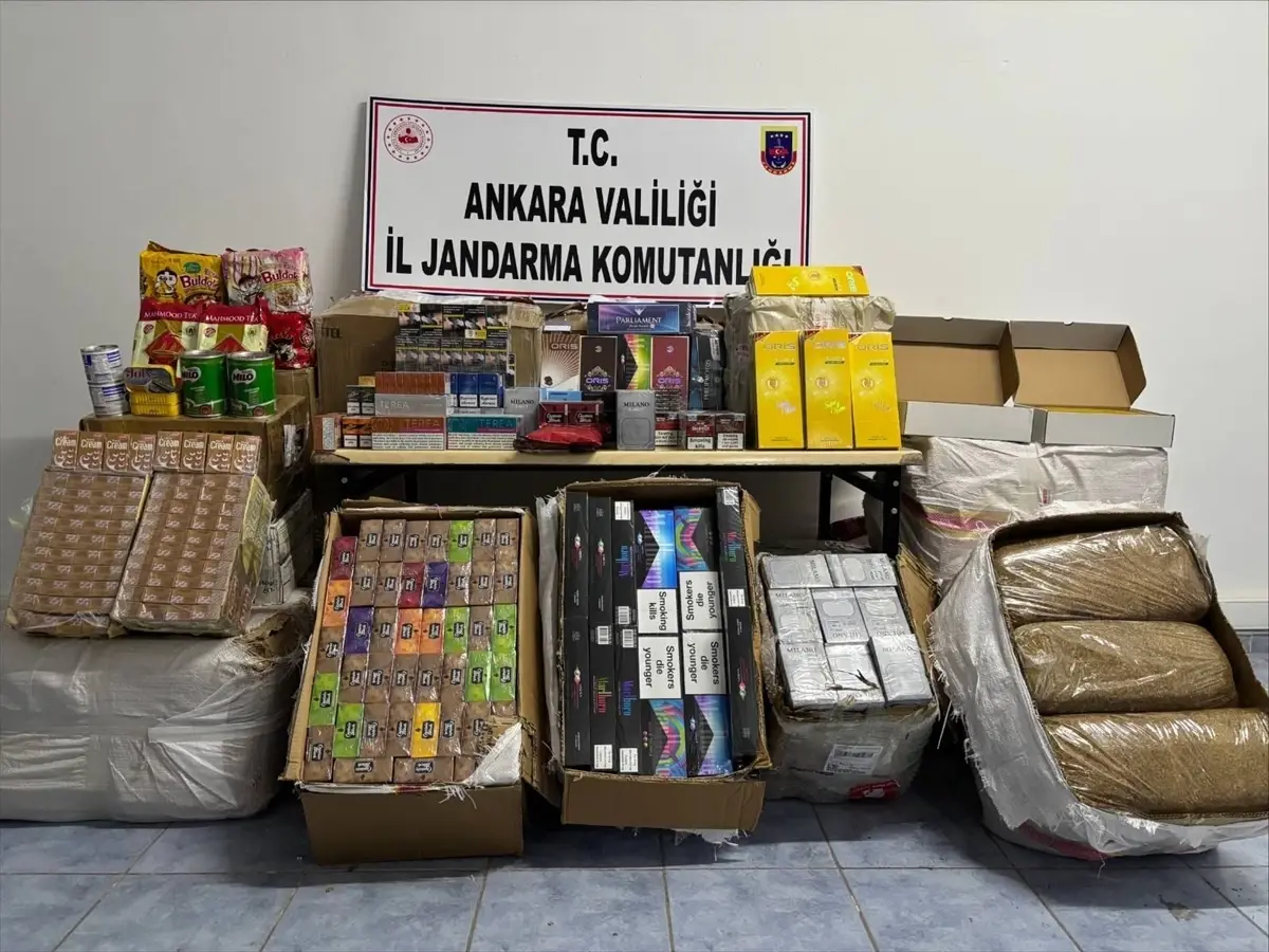 Ankara’da Jandarma, 200 Kilo Kaçak Tütün ve 14 Bin 560 Paket Sigara Ele Geçirdi