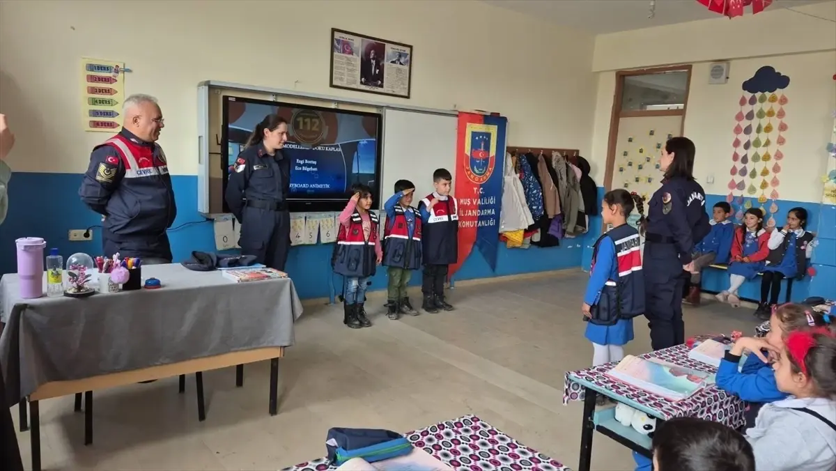 Muş'ta jandarma güvenlik eğitimi