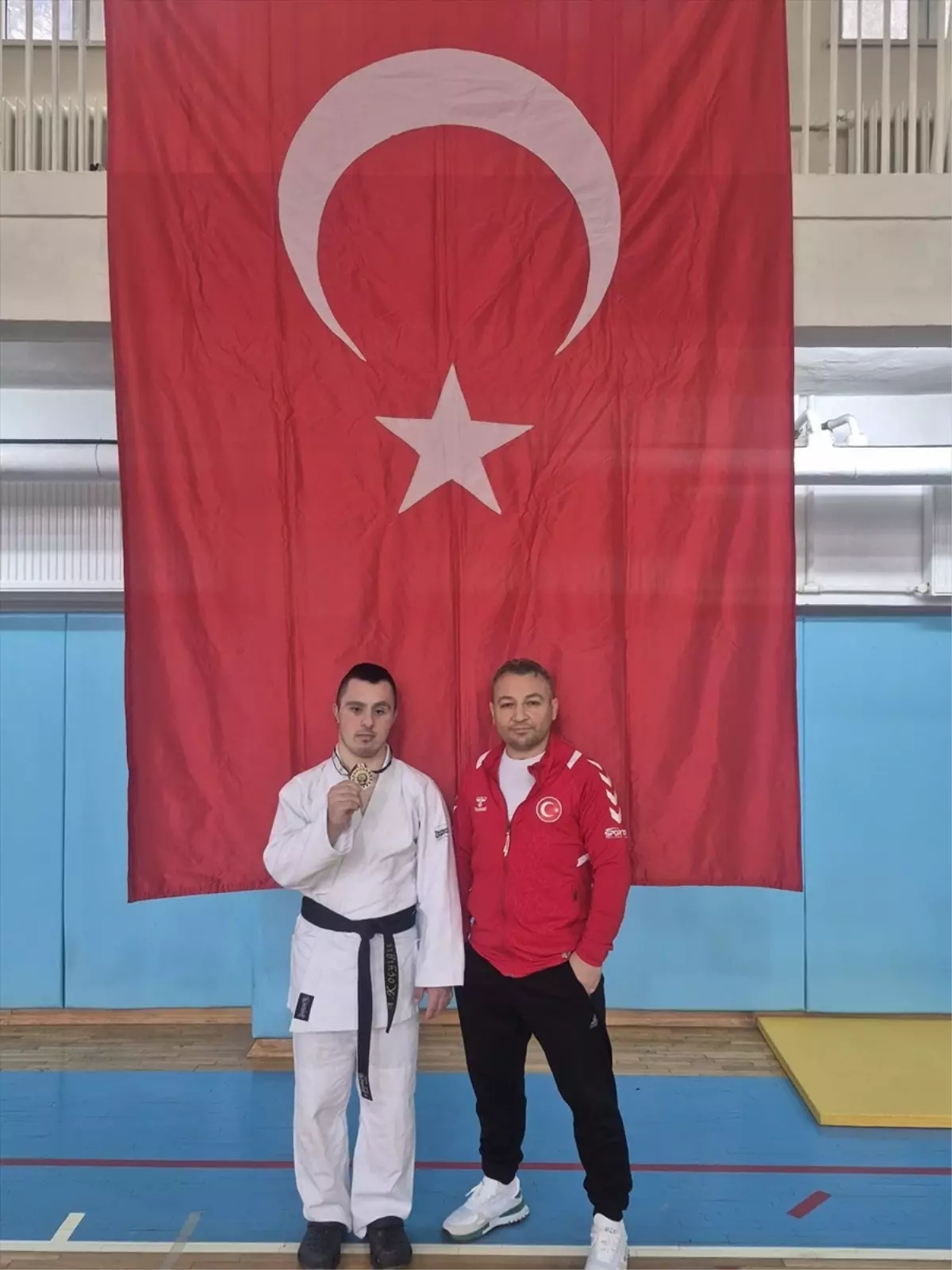Yozgat’ta Judo Şampiyonası: Ahmet Ünal Altın Madalya ile Milli Takıma Seçildi