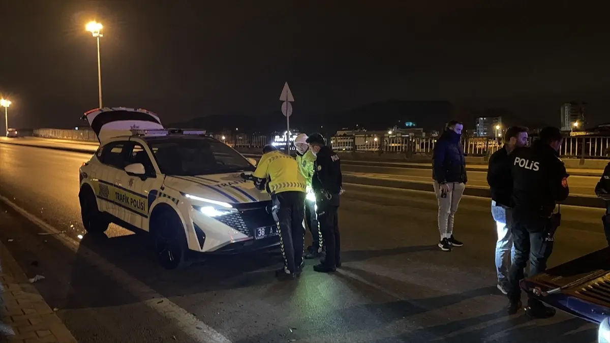 Kayseri'de polis kontrolünden kaçan sürücüler