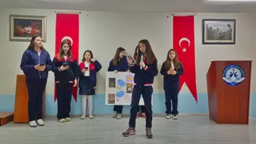 Gelibolu Okulları Okuma Projeleriyle Tarihi Sınıflarının Dışına Taşıyor