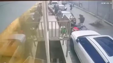 Kuşadası İş Merkezinde Pencere Düşüşü Halkı Panikletti