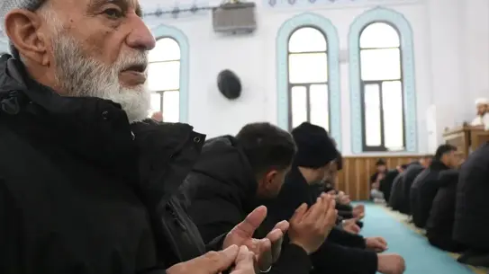 Hatim okuma etkinliğinde kullanılan Kur’an-ı Kerim sayfaları