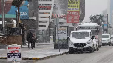 Van’da yüksek kesimlerde 15 cm kar birikimi