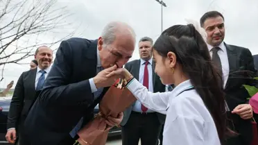 TBMM Başkanı Kurtulmuş, Bükreş'te Türk Toplumu Buluşması'nda Bölgesel Çatışmalara Dair Uyarıda Bulundu