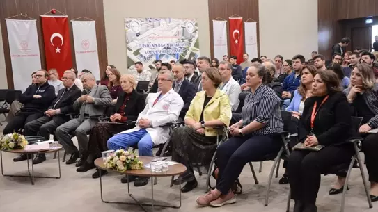 Ankara Bilkent Şehir Hastanesi’nde Yarık Dudak ve Damak Hastalarına Çok Disiplinli Çalıştay