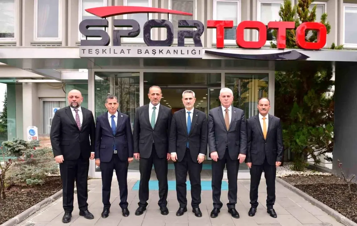 Bayburt’ta Yeni Spor Altyapısı: Futbol Sahaları ve Tenis Kortları İnşa Edilecek