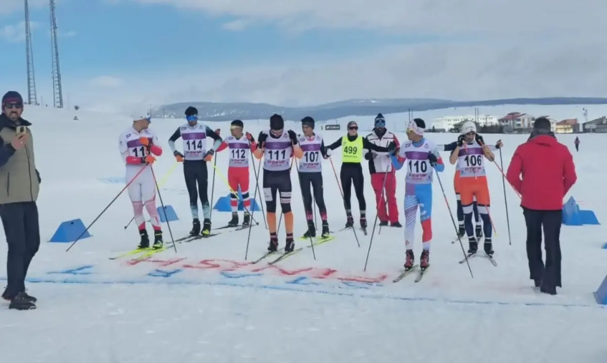 Çamlıhemşinli Sporcular Sarıkamış'ta 14 Madalya Kazanarak Türkiye Şampiyonu Oldu