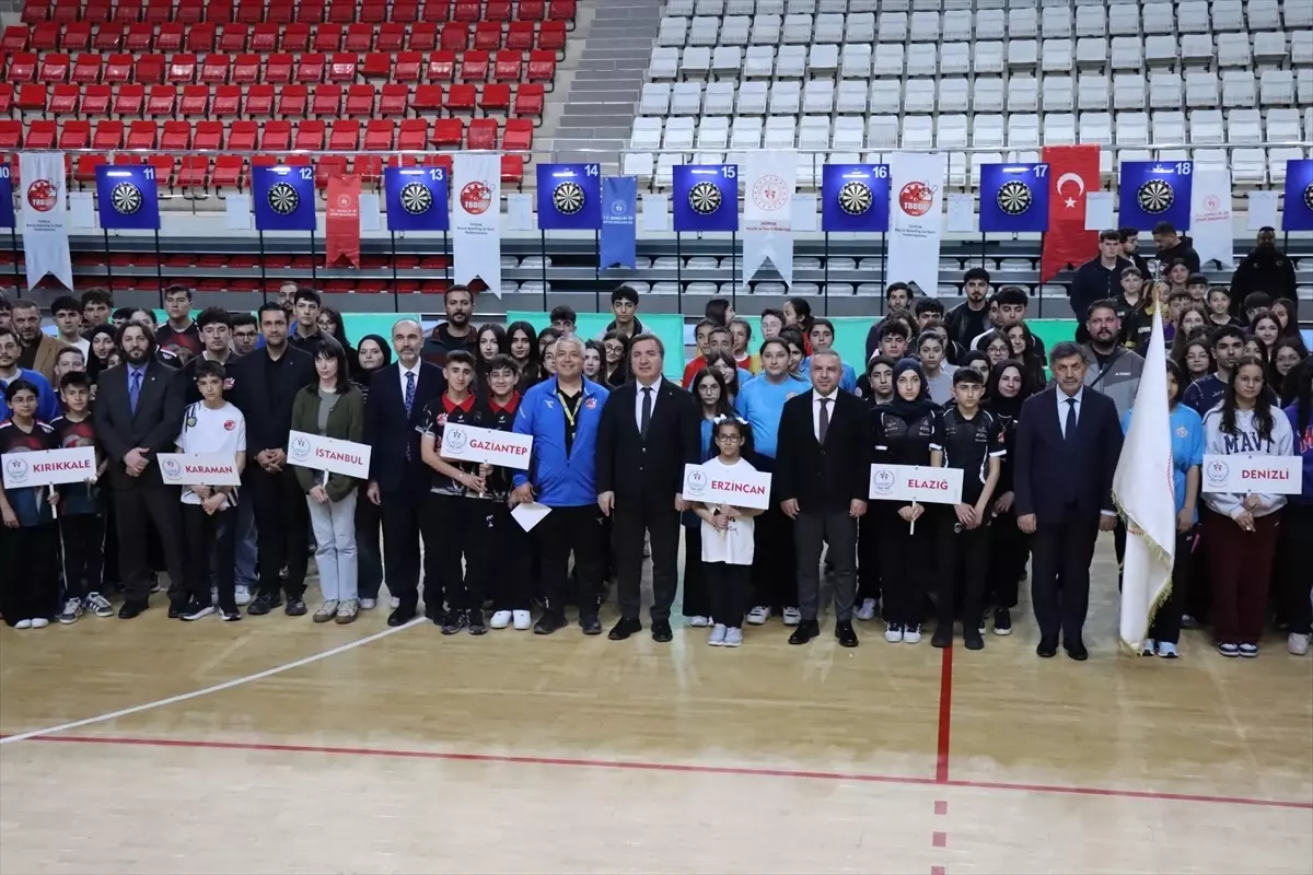 Erzincan’da 5. Ayak Dart Şampiyonası Coşkuyla Açıldı