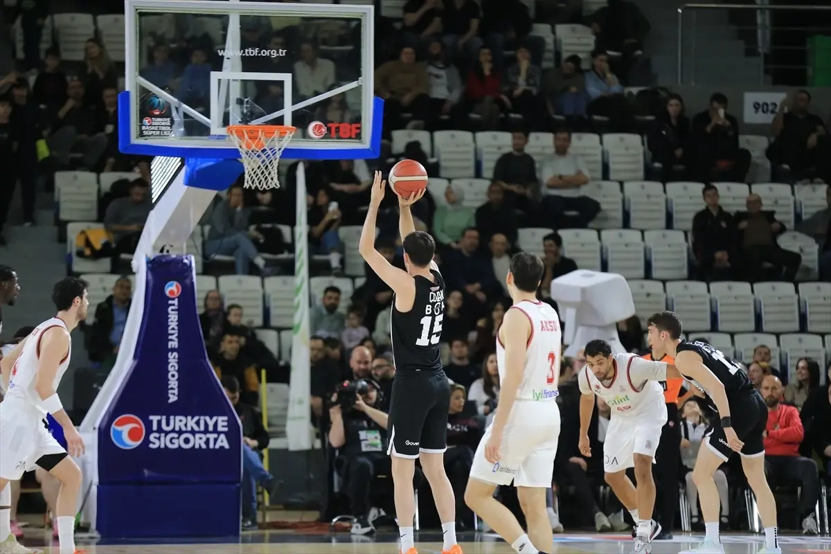 Beşiktaş GAİN, Glint Manisa’yı 102-70 Skorla Fark Attı