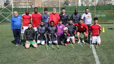 Maç sırasında DEPSAŞ takımı