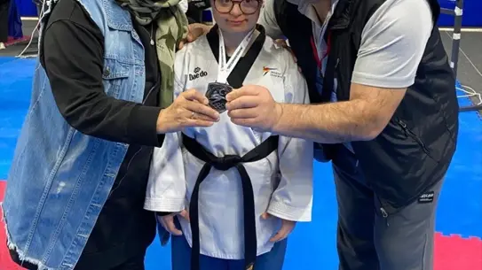 Kayseri tekvandocularının altın madalya anı