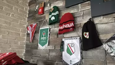 Samsunspor’un 55 metrekarelik dev bayrağı Avrupa’da sergilendi