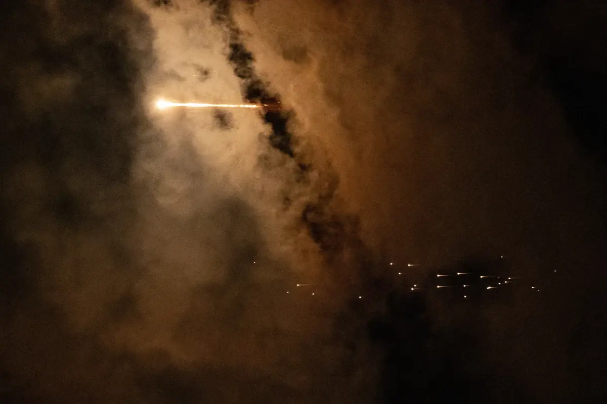 Husilerin İsrail'e füzeleri