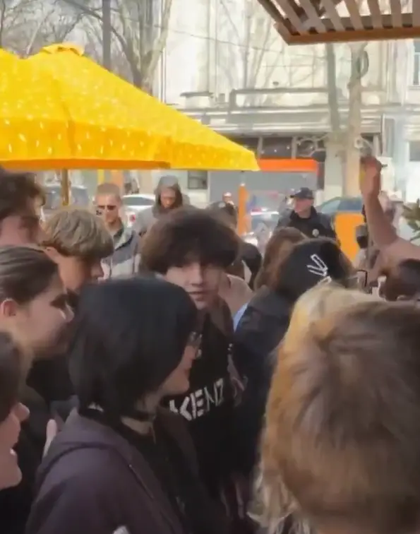 İçerideki neşeli atmosfer