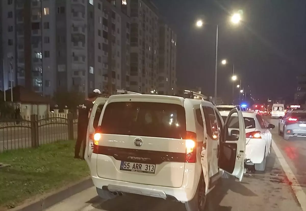 Samsun Atakum’da Üç Araçlı Çarpışma: 3 Yaralı