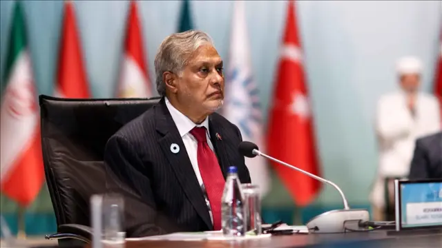 Pakistan bayraklı gemi