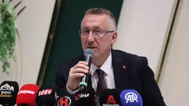 Adapazarı Belediye Başkanı Mutlu Işıksu, AK Parti'den Ayrıldı