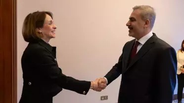 Dışişleri Bakanı Fidan ve Bulgar Mevkidaşı Neynski İstanbul’da Kapalı Görüşme Gerçekleştirdi