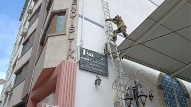 İskenderun Sahilinde İp Dolaşan Kuş Hayatta Kaldı