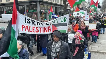 Stockholm’da Filistin’e Destek İçin Büyük Gösteri: Ateşkes Talebi Öne Çıktı