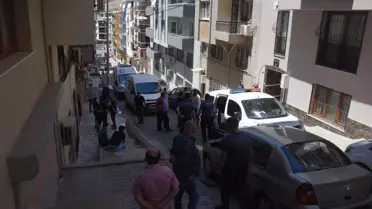 İzmir'de Anne, Kızını Boğarak Öldürürken 16 Yıl 8 Ay Hapis Cezası Aldı