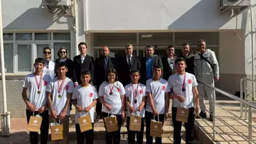 Özel öğrenciler spor yapıyor