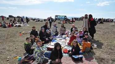 Kütahya’da Bin Öğrenci, Ormancılık Haftası’nda 1.000 Fidanı Toprakla Buluşturdu