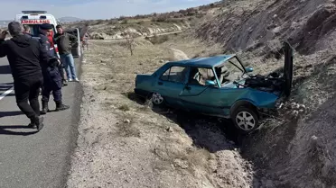 Nevşehir'de Şarampole Devrilen Otomobil Sürücüsü Hastaneye Kaldırıldı