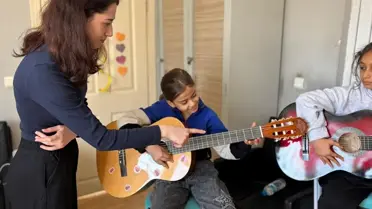 Salıpazarı'nda Gençlerin Müzik Atölyeleri Renkli Bir Senfoniye Dönüştü