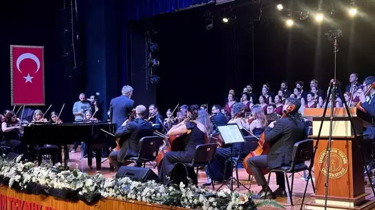 Hatay Filarmoni Orkestrası’nın Açılış Konseri İskenderun’da Büyüleyici Performansla İz Bıraktı