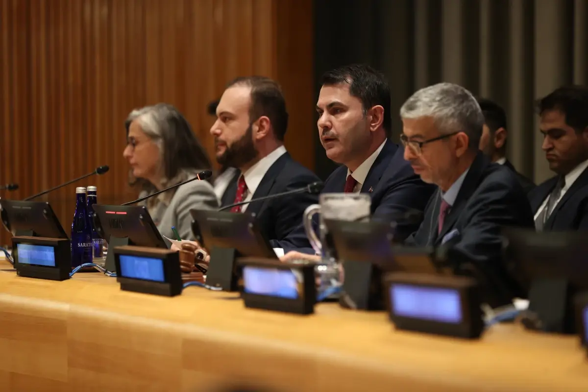 Bakan Murat Kurum sıfır atık konusunu açıklıyor