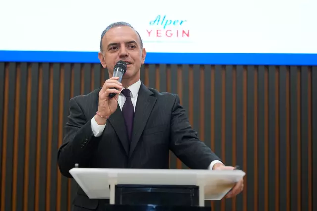 Sokakta başıboş köpekler