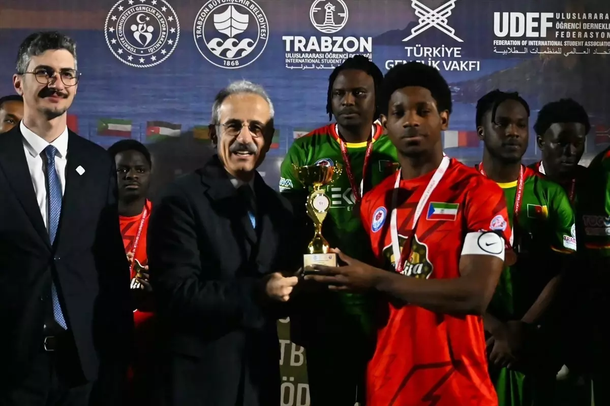 Trabzon’da 2. Uluslararası Öğrenci Futbol Turnuvası Libyalı Takımın Şampiyonluğuyla Sonlandı