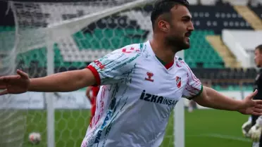 Karşıyaka, Eskişehirspor'u Evinde Play-Off Mücadelesine Davet Ediyor