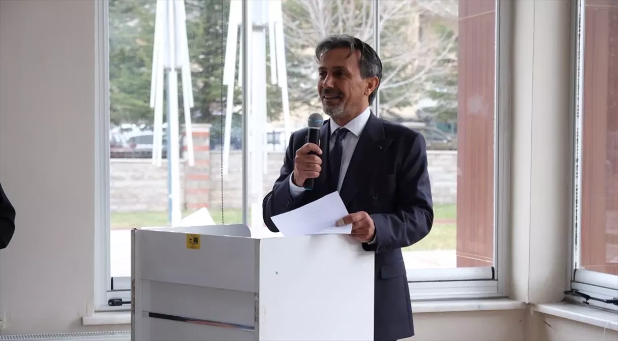 Derebucak’ta Esnaf Oda Başkanlığı Yeniden Kenan Almaz’a Dönüyor