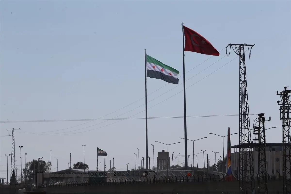 ŞUTSO, Akçakale Gümrük Kapısı'nda Ticaret Üyelerine Yeni Geçiş Kolaylığı Sağladı