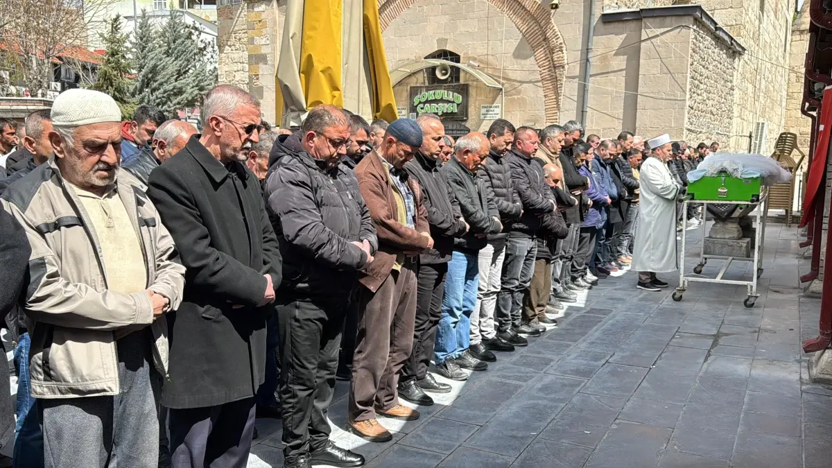 Niğde'de Boşanma Sürecindeki Kadına Şiddet: Zeliha Yaylacı'nın Trajik Ölümü