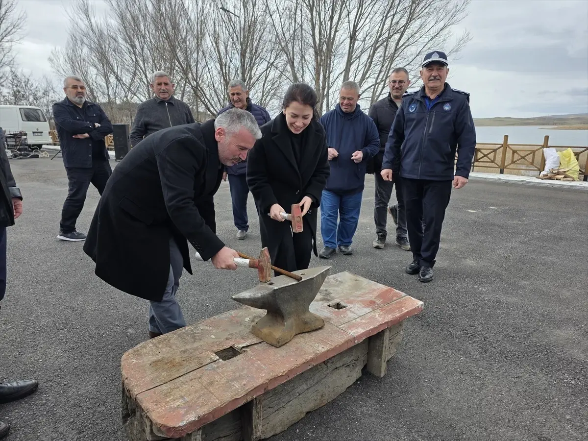 Sivas'ın Hafik İlçesinde Nevruz Coşkusu ve Geleneksel Kutlamalar