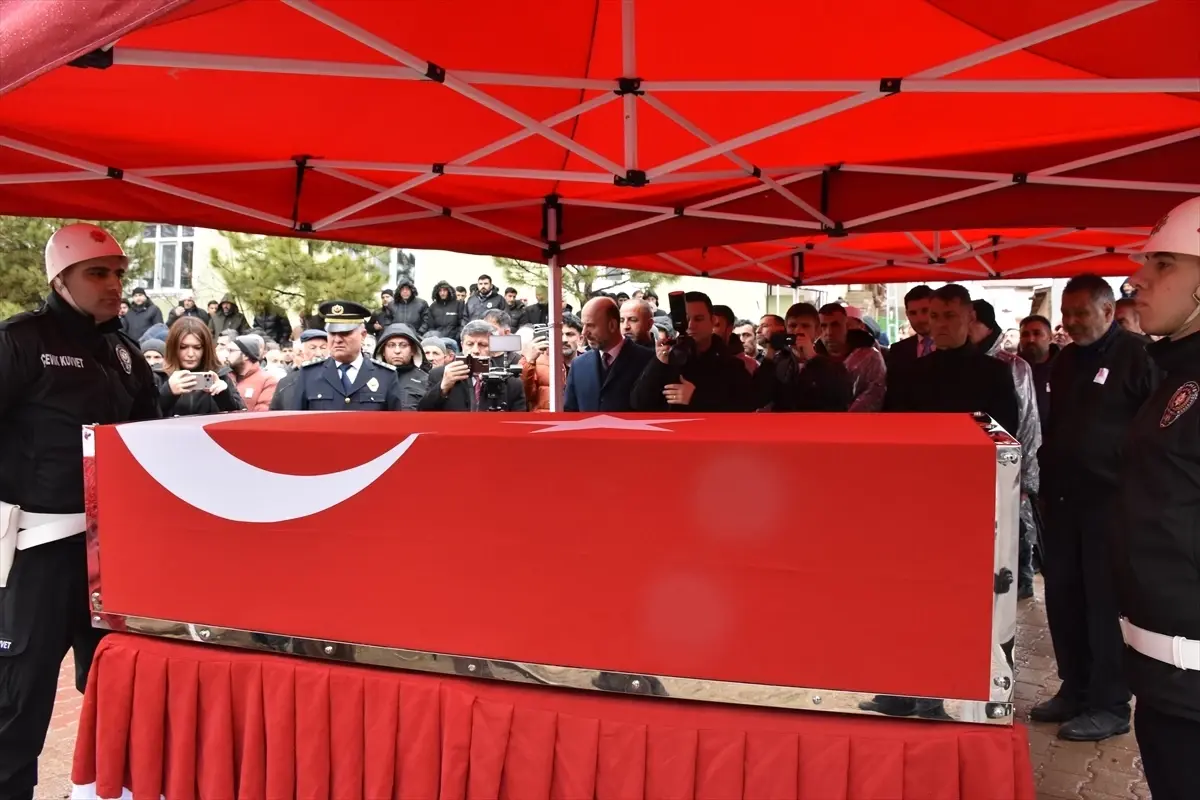 Kırıkkale'de Şehit Polis Memuru Serkan Ünal'ın Cenazesi Duyuruldu