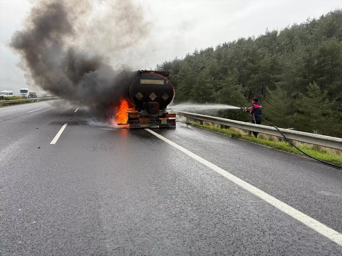 Osmaniye’de Tanker Yangını Kontrol Altına Alındı