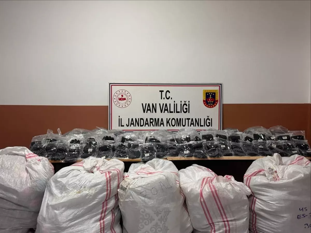 Van’ın Başkale İlçesinde 5.8 Milyon TL Değerinde Gümrük Kaçağı Ele Geçirildi